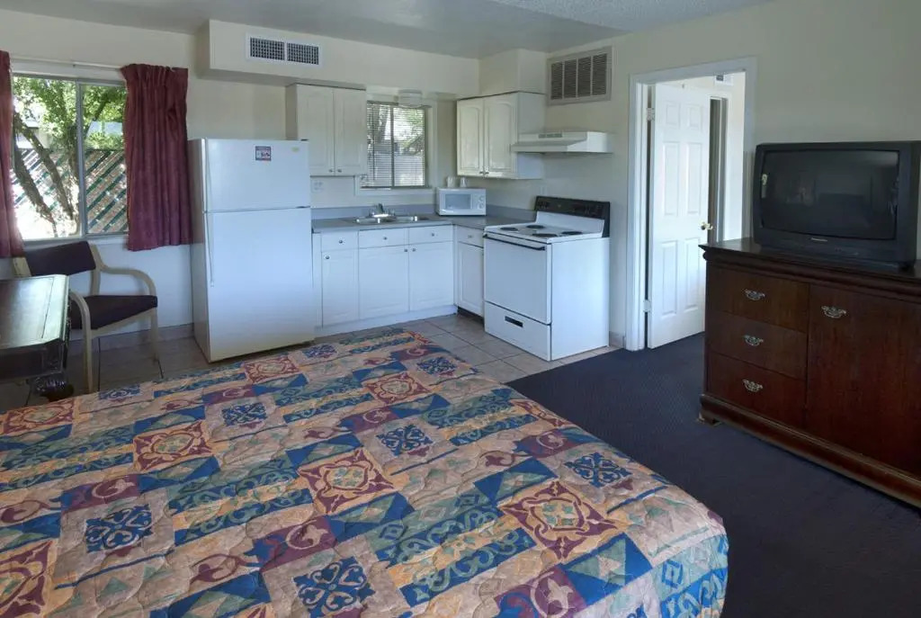 American Executive Inn Mesa