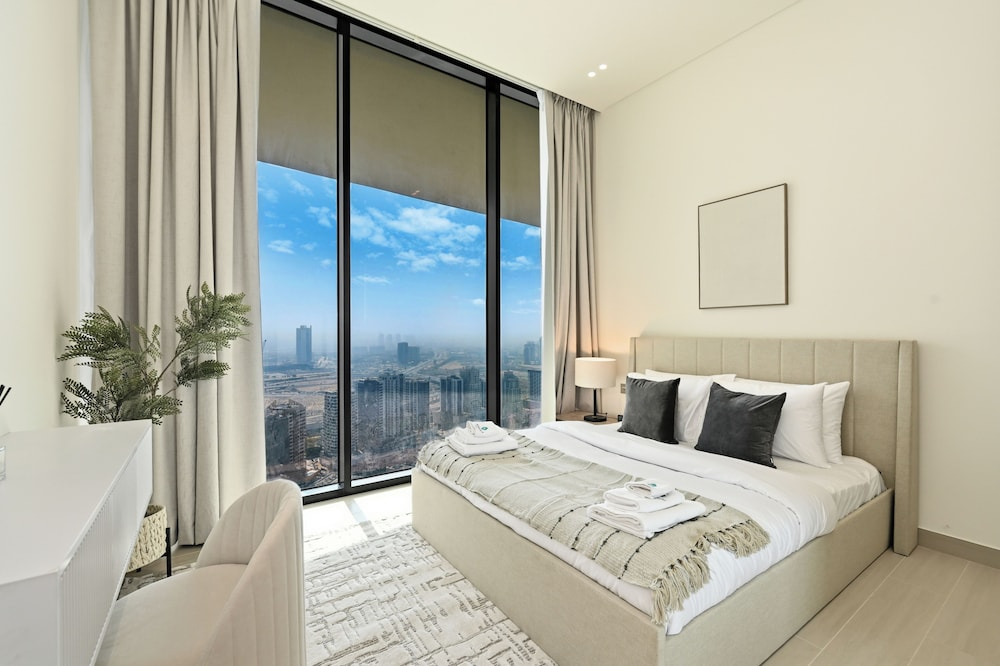 Bloomfields Iconic 1BR Binghatti Phanto