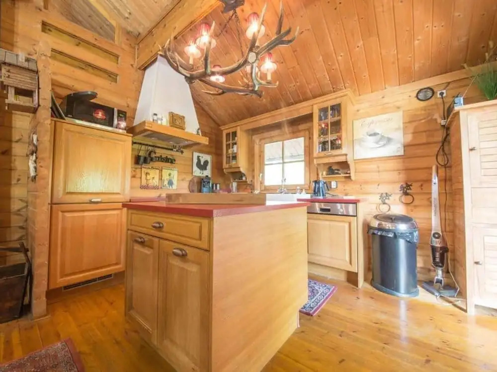 Charming Chalet in Durbuy Near Adventure Valley