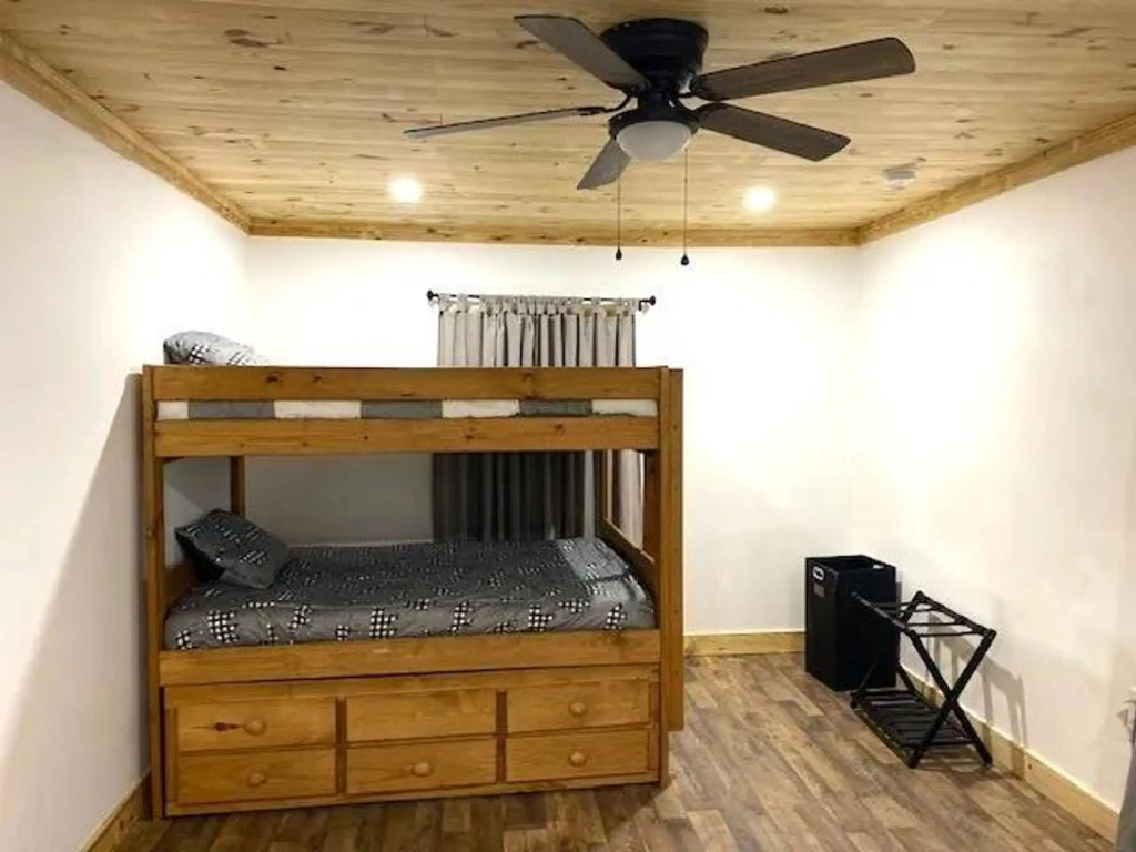 Modern Style Peaceful Tranquility Pet Friendly