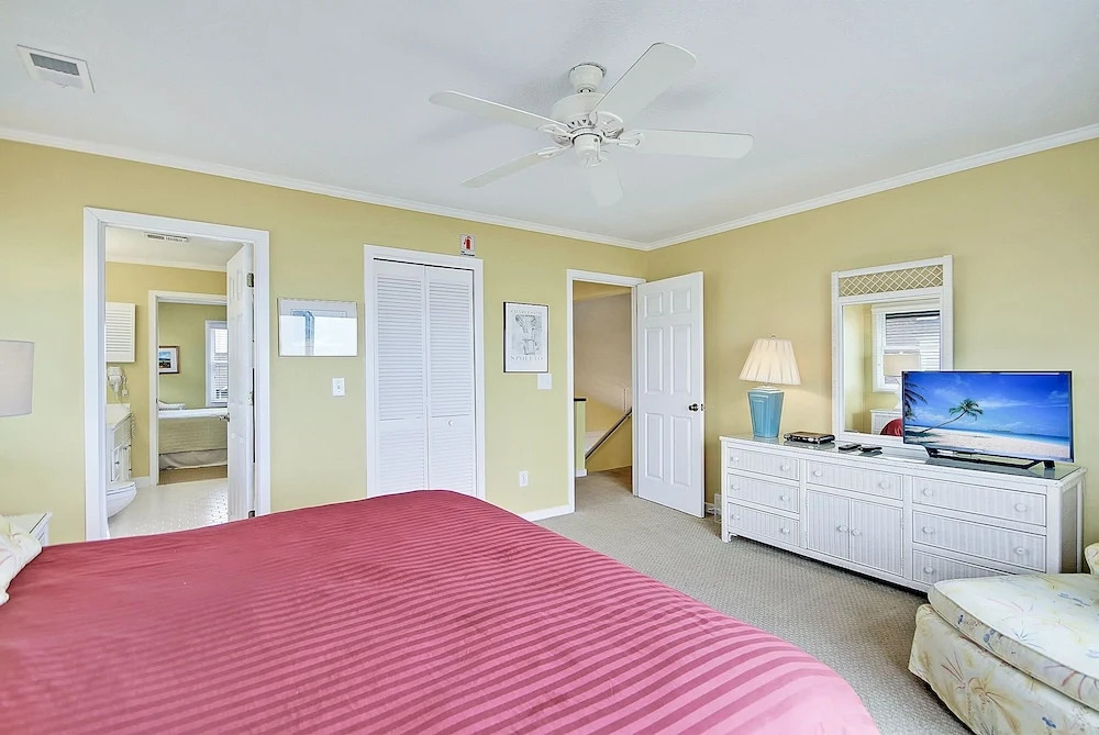 New Listing! the Nut House W/ Oceanfront Porch Home