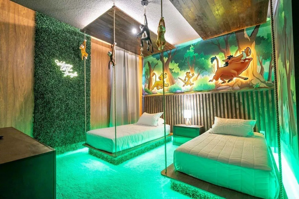 Themed 12br Paradise Villa Private Pool & Game Room