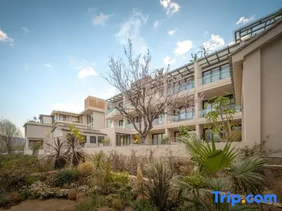 Dali · Liangqi Garden Scenic Apartment (Erhai Ideal City)