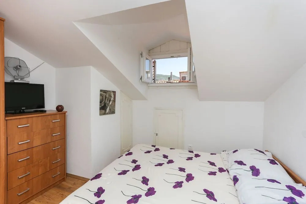 Apartment Larica