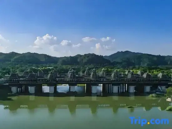 Muguang · Mountain View Lake View | Light Luxury Apartment (Nanning Xiangsi Town)