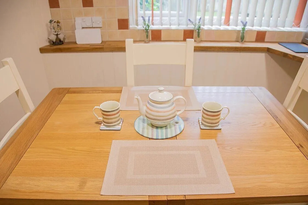 The Annexe @ Elmbank - Adults Only