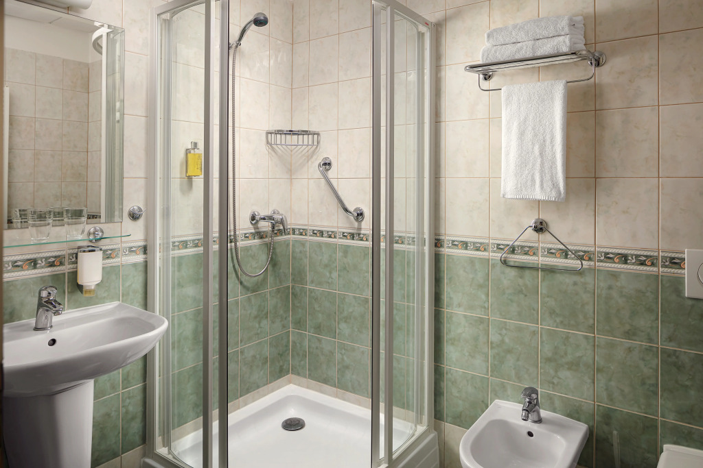 Alqush Downtown Hotel