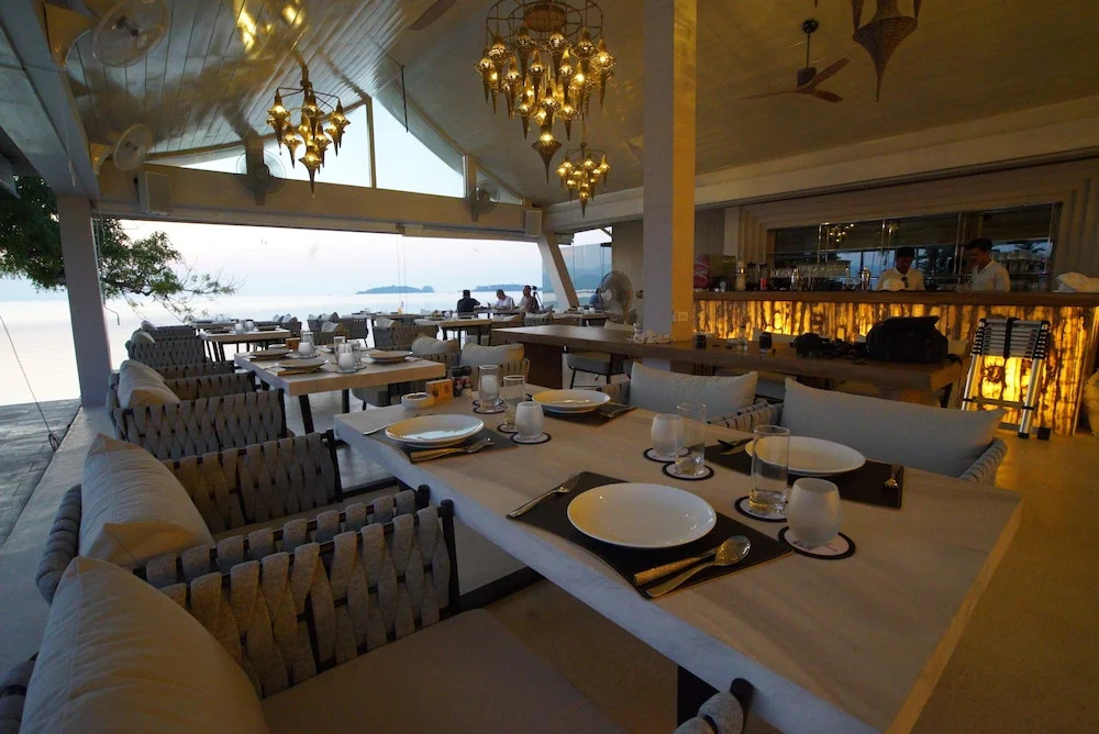 Allure Resort