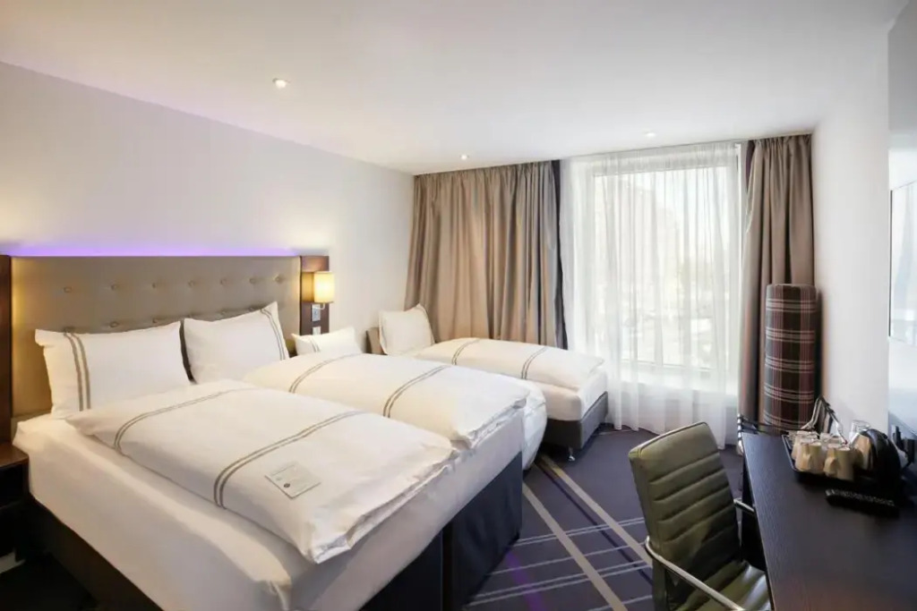 Premier Inn Hamburg City Centre