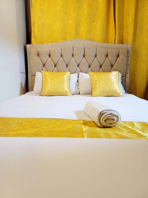 Sunrise Suites