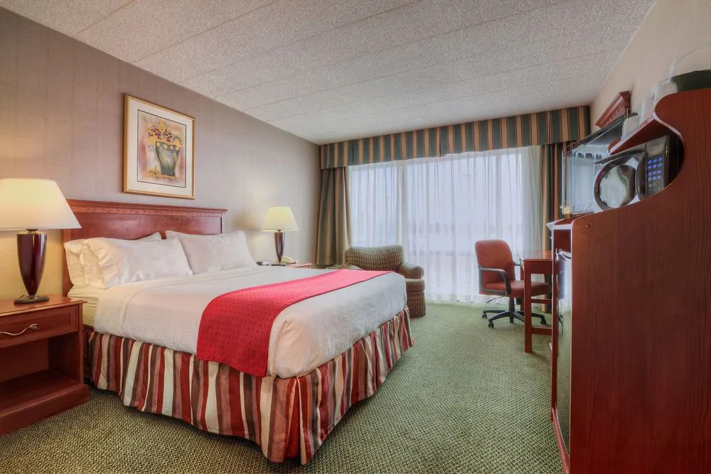Holiday Inn SOUTHGATE (DETROIT-SOUTH)