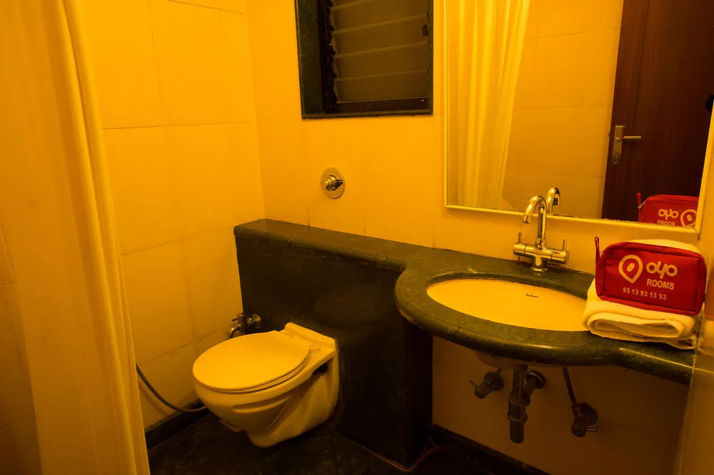 OYO 428 Hotel Sudarshan