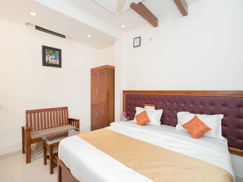 OYO 11097 Hotel Grand Arabian