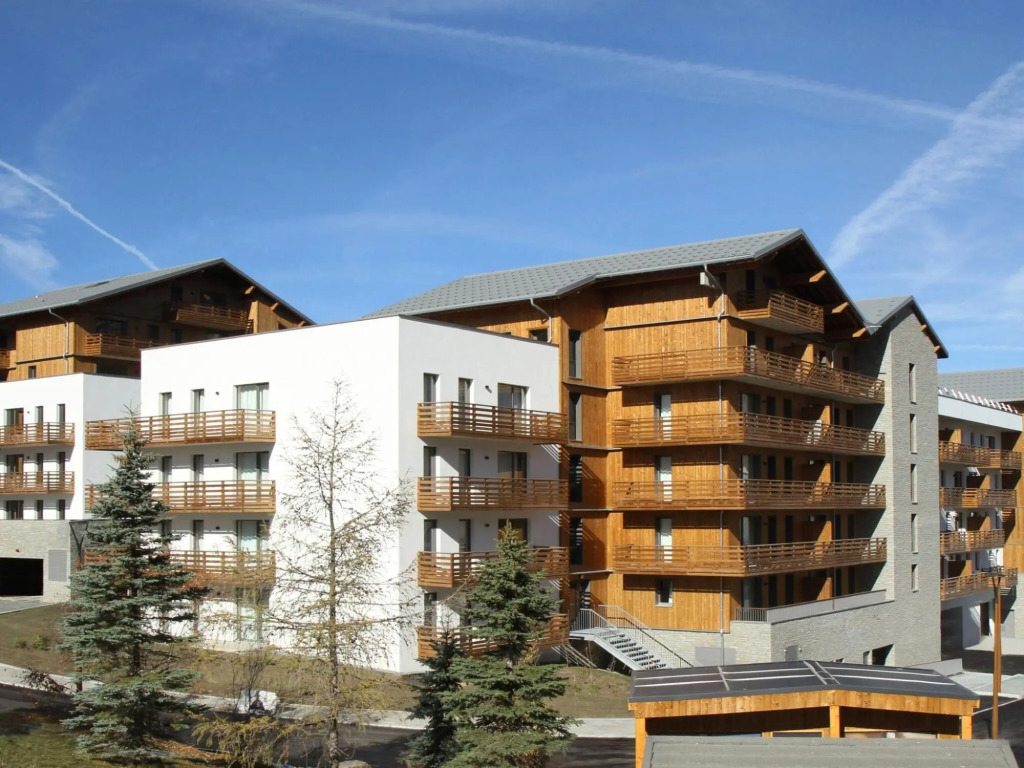Modern apartment with sleeping niche in Alpe d'Huez