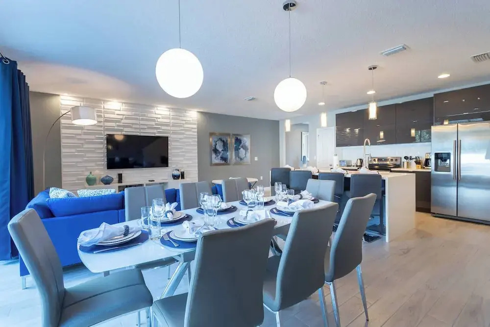 Luxury Vacation Home With Splash Pool/bbq 03