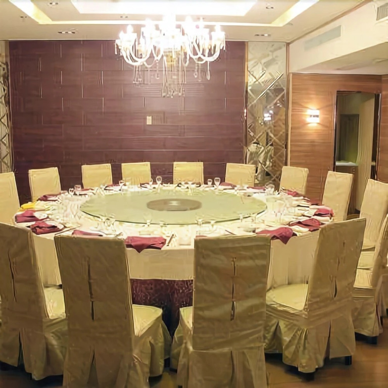 Luqiu Holiday Hotel