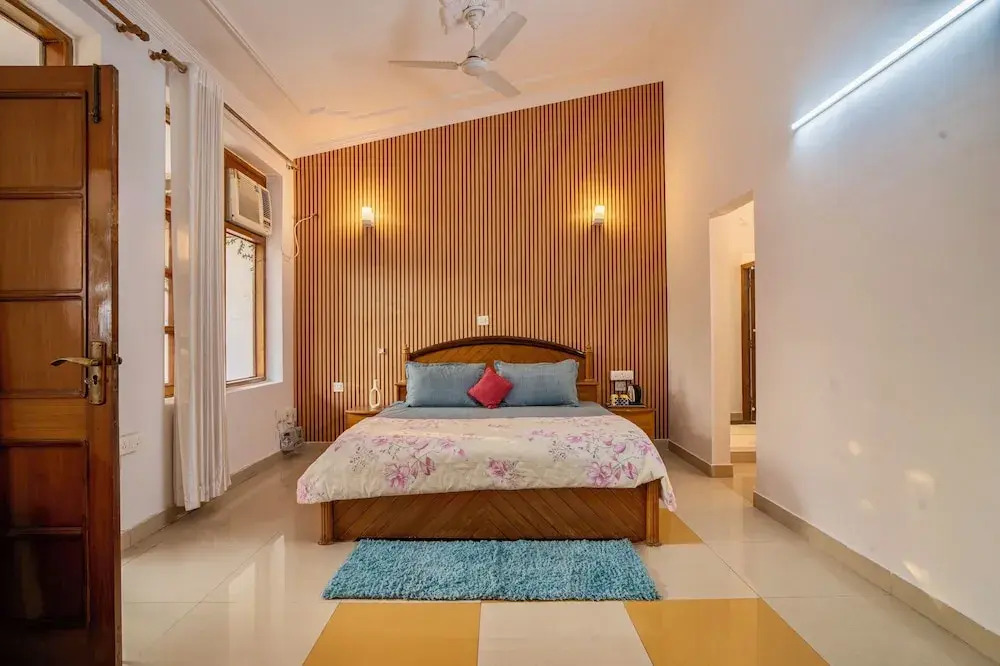 White House By The Ganges