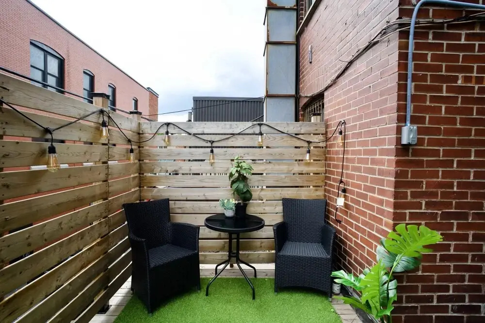 M11 Modern Comfy Studio w AC in Plateau Mile-end