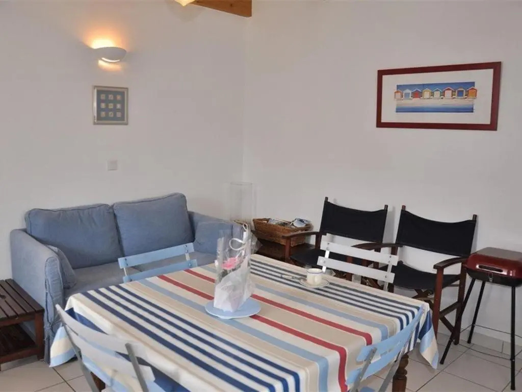 Maison bretonne à 200m de la plage Saint-Guirec, Ploumanach, 2 chambres, jardin fermé - FR-1-368-124