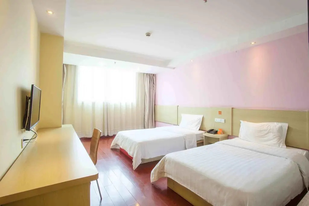 7 Days Inn Huizhou Danshui Haoyiduo Shopping Centre Branch