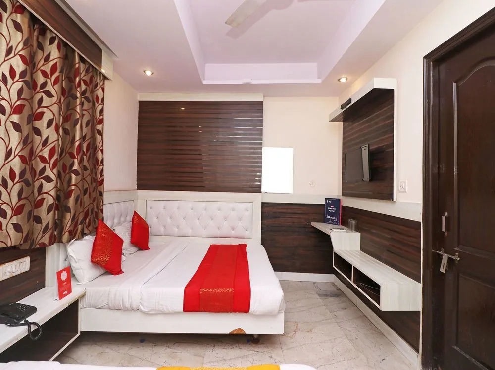 Mahesh Inn