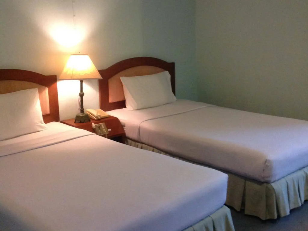 Night Bazaar Inn