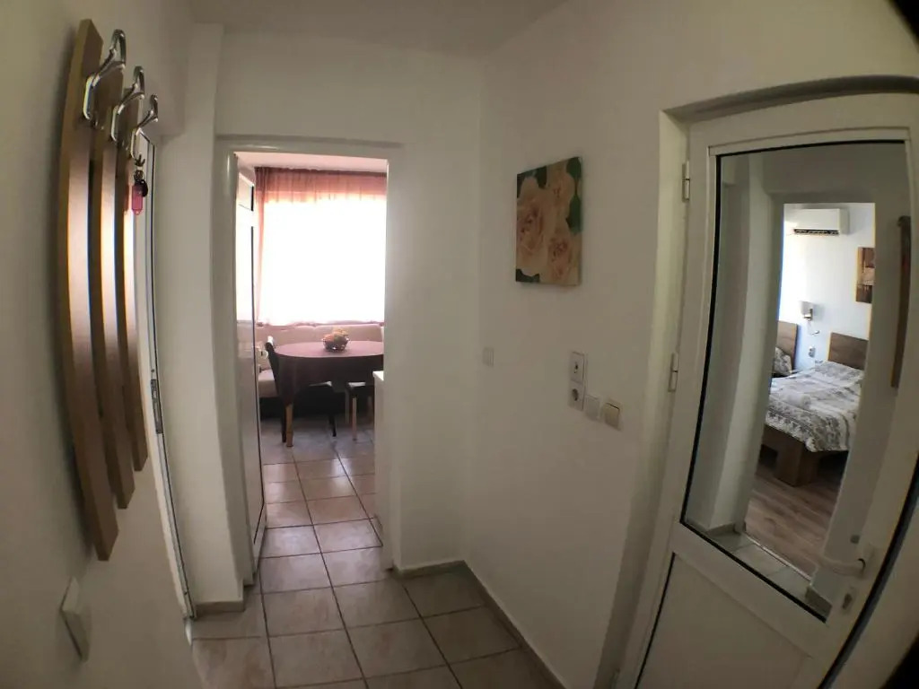 Samuil Apartments - 2 star apartment accommodation; Апартаменти Самуил