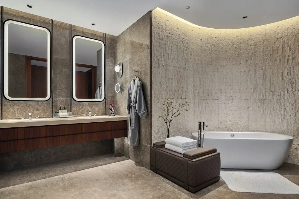 Vignette Collection Shanghai Snow World Hotel by IHG