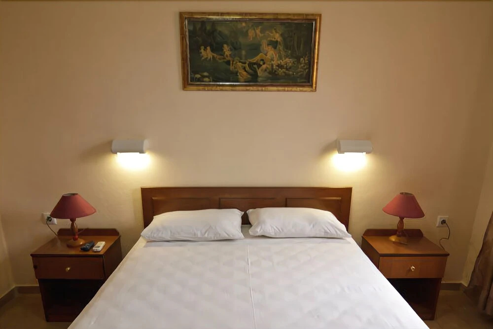 Mango Rooms
