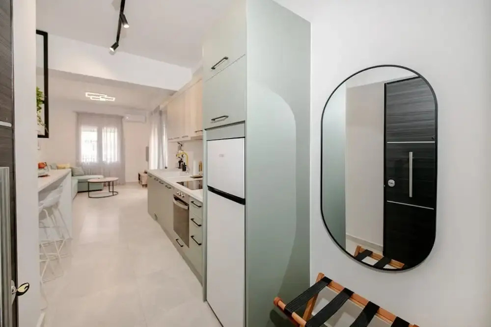 Minimal Chic Retreat Suite