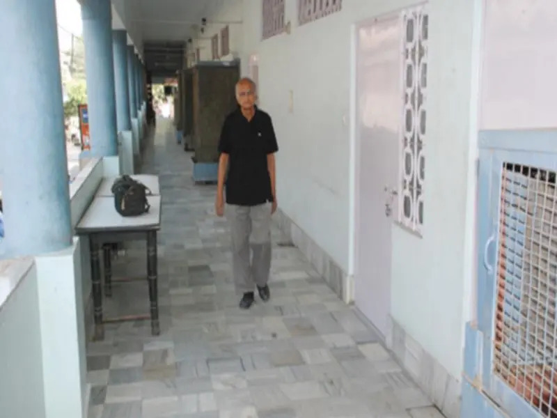 Hotel Dharamlok