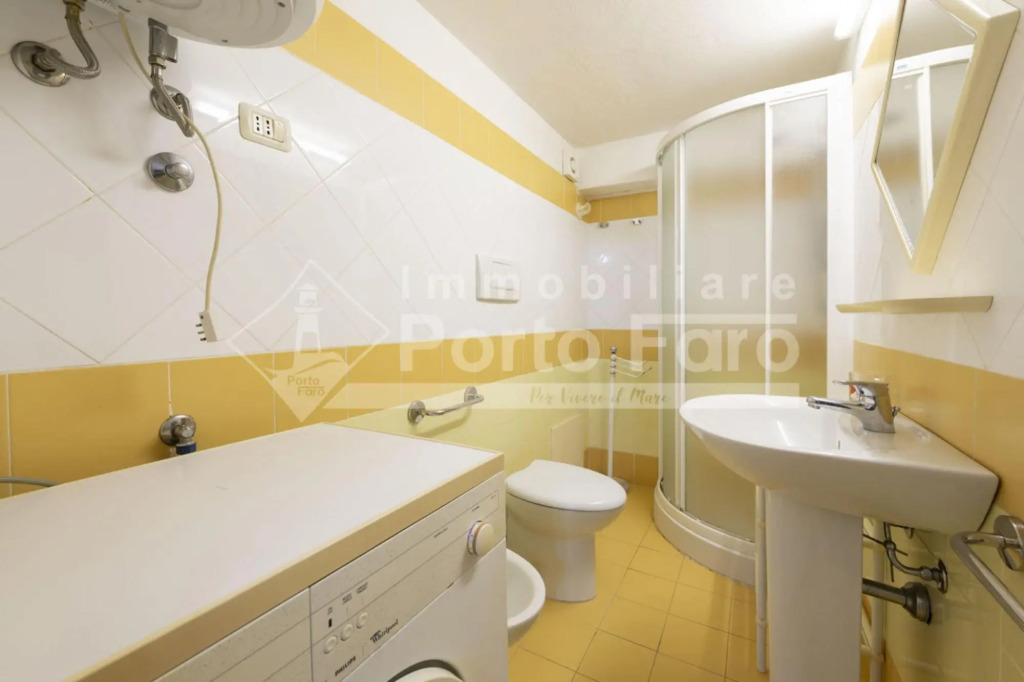 Apartment 10 Centro - TWO ROOMS APARTMENT ON THE PIAZZETTA-10C PORTO FARO