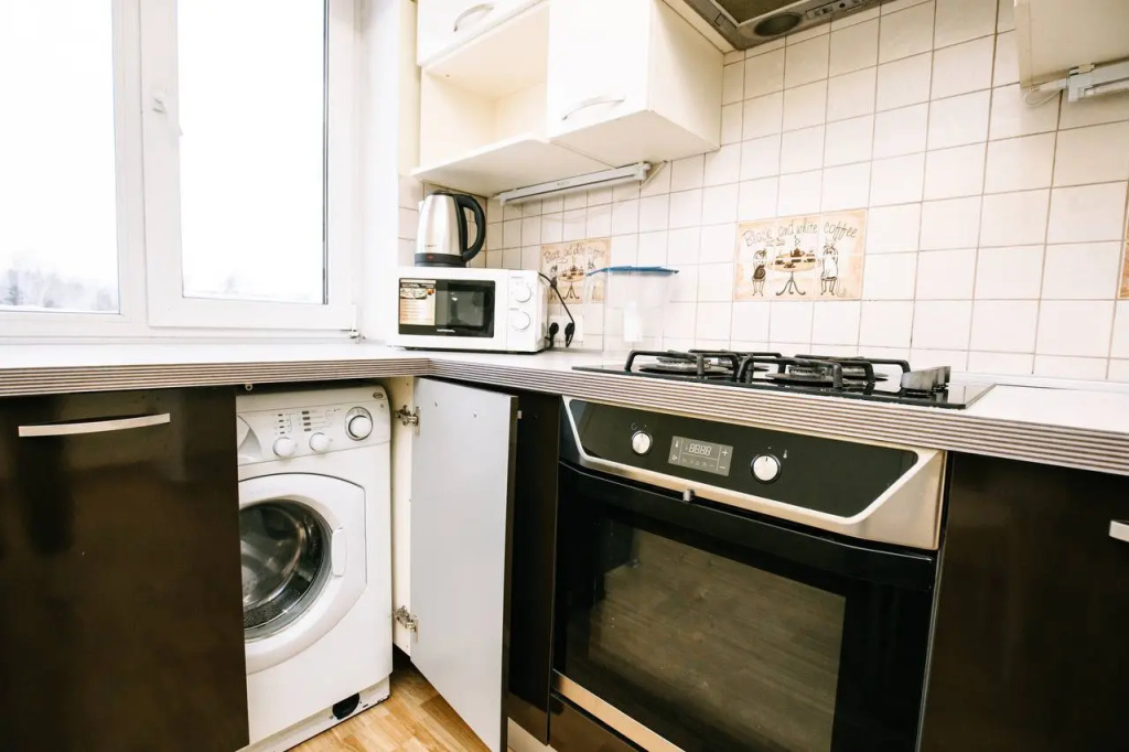 Michurina 15 Chetyrehkomnatnye apartamenty rjadom s KemGU