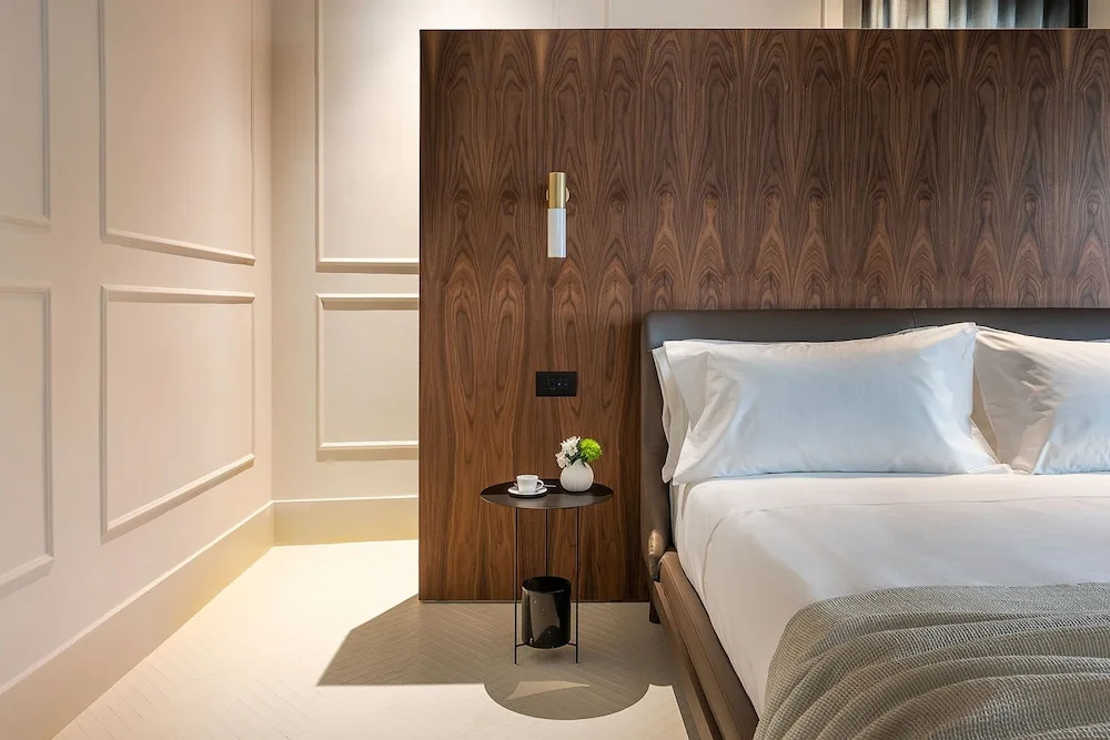 Byssus Suites
