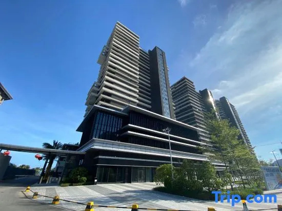 Extreme Seaview Apartment (Shanwei Poly Jintingwan Branch)