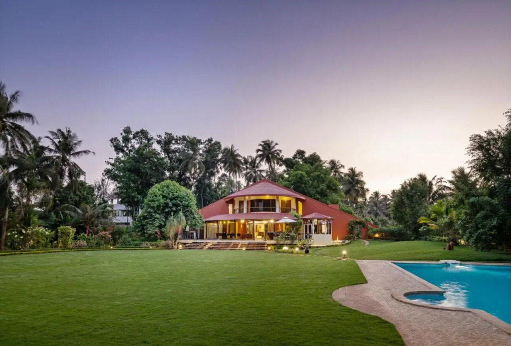 LohonoStays Villa Lani