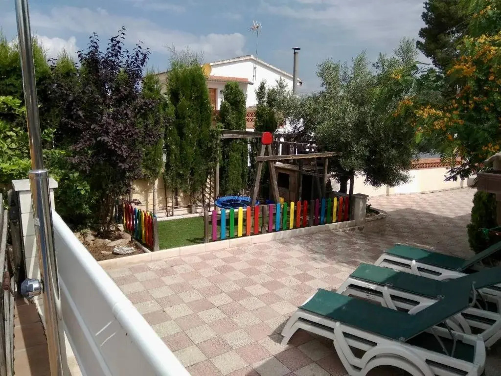 Casa ideal para familias con piscina y parque