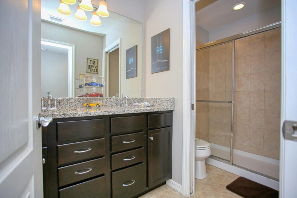 Twin Palms Family Vacation Villa