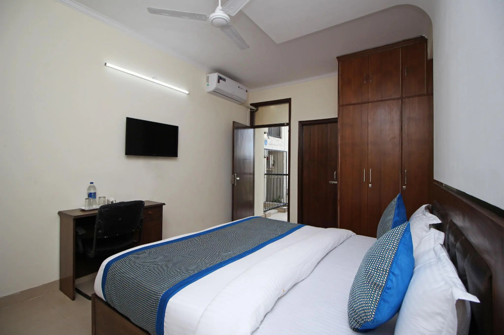 SURYA PALACE o