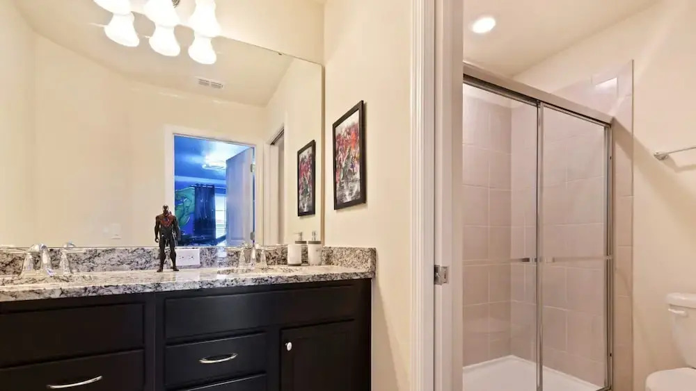 Opulent Villa with Pool & Spa, 10 Miles to Disney
