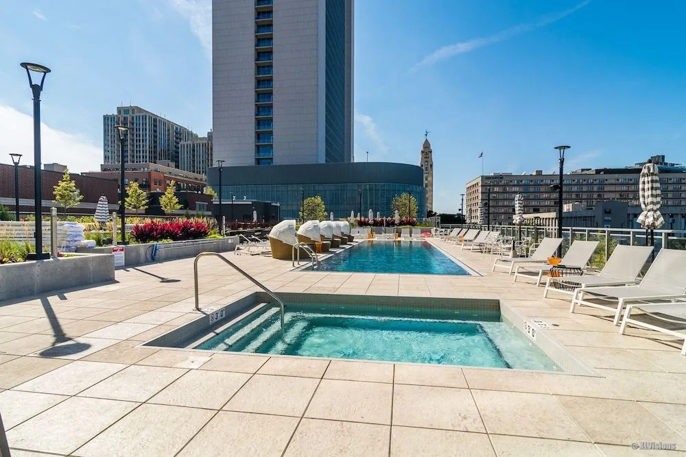 Apartment in River North with Balcony