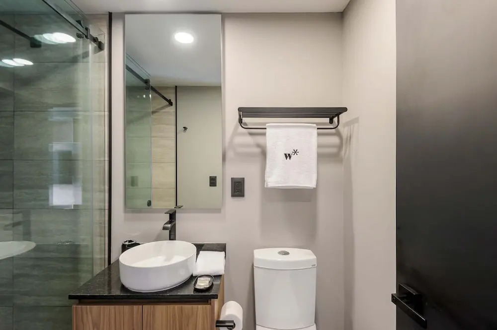 w Amazing Snug 1BR w Balcony in Tabacalera