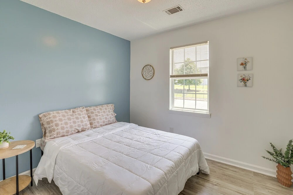 Charming Home < 6 Mi to Dtwn Birmingham!