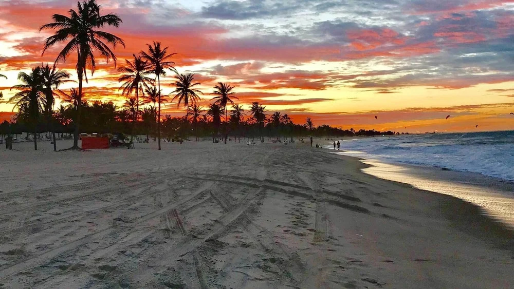 Vg Fun - TOP 03 acomodações no melhor da praia do futuro, FRENTE MAR