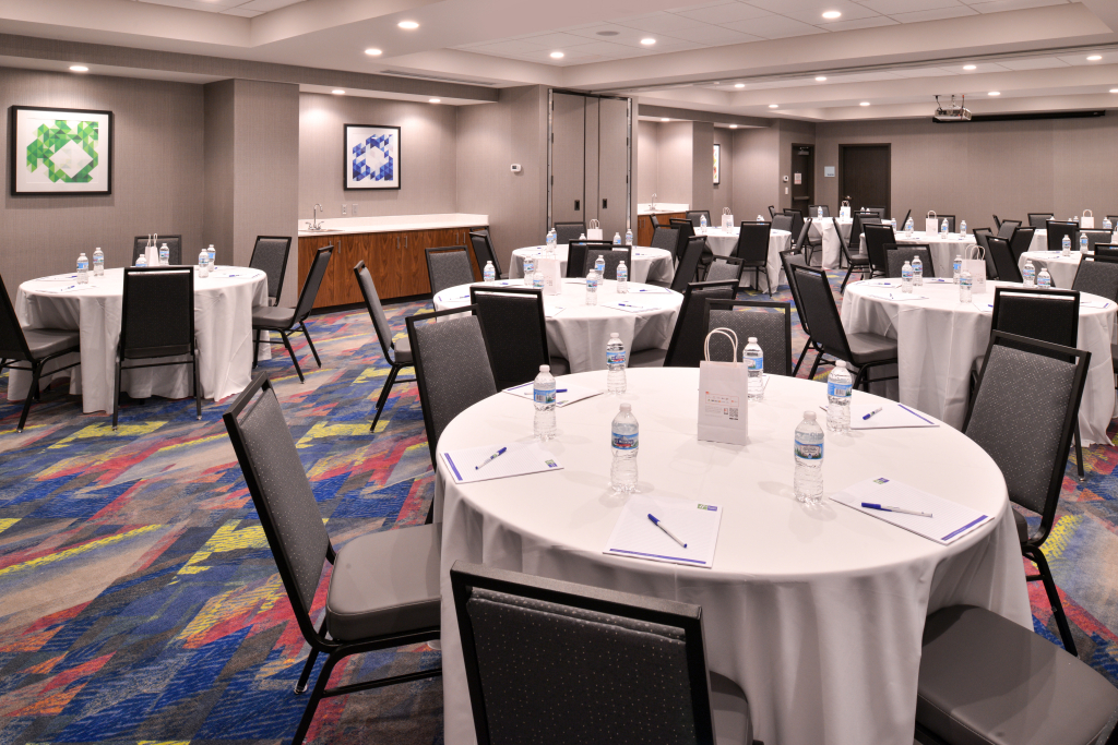 Holiday Inn Express and Suites Bryant - Benton Area by IHG