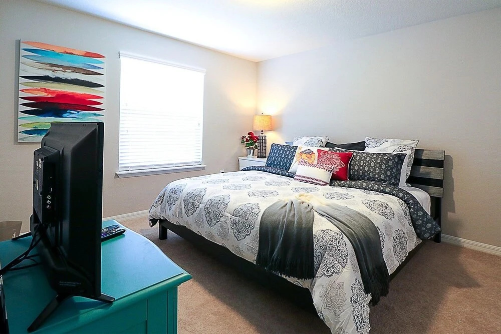 Windsor at Westside-8 Bedrooms House w/pool-3710WW