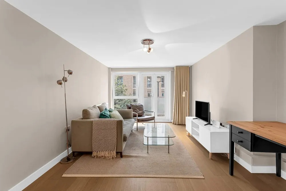 City Relay Belgravia Apartment 13