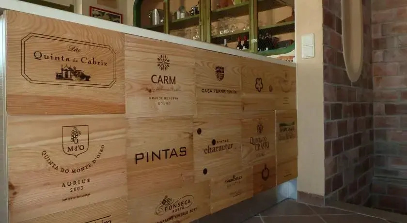Obidos Wine & Surf Hostel