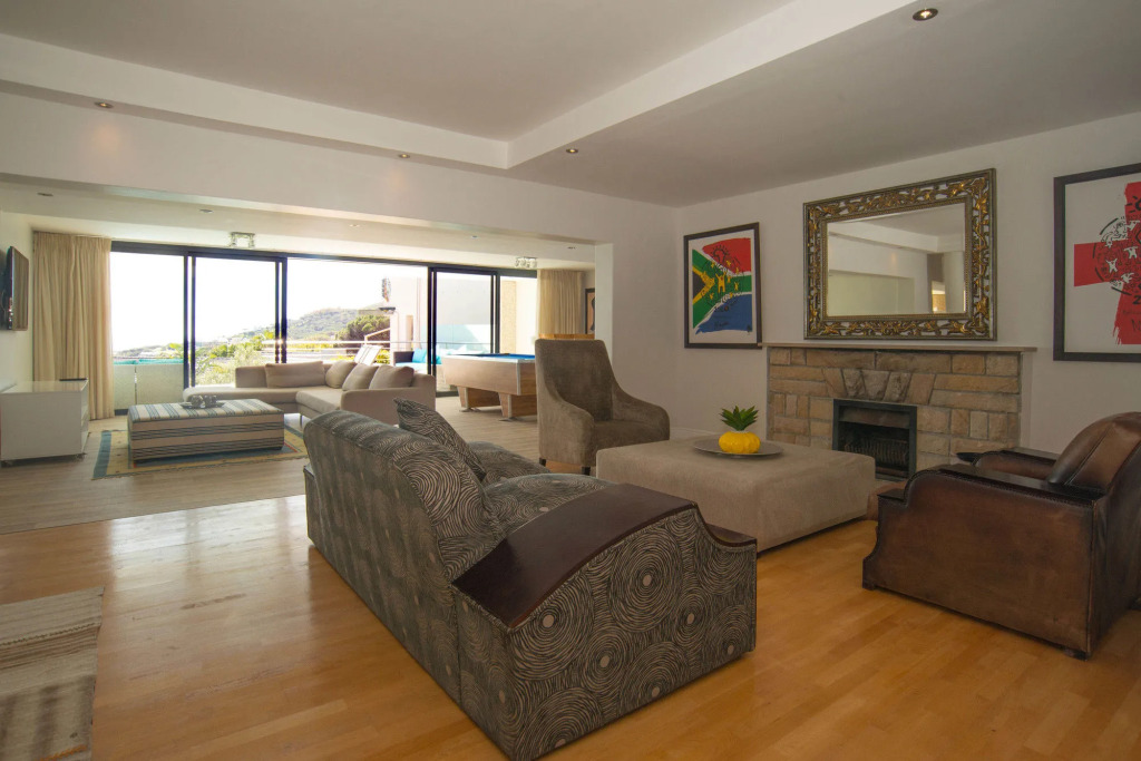 Blue Emerald Villa - Heated Pool