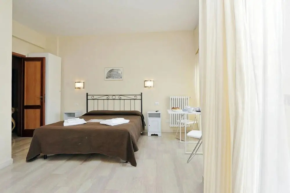 Bed and Breakfast La Stazione Del Vaticano